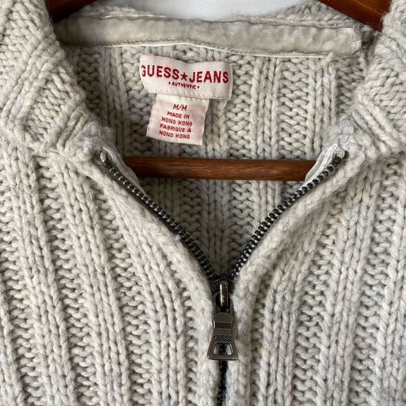 Guess Y2K Hooded Sweater Sz Medium (fits small) - Picture 6 of 6